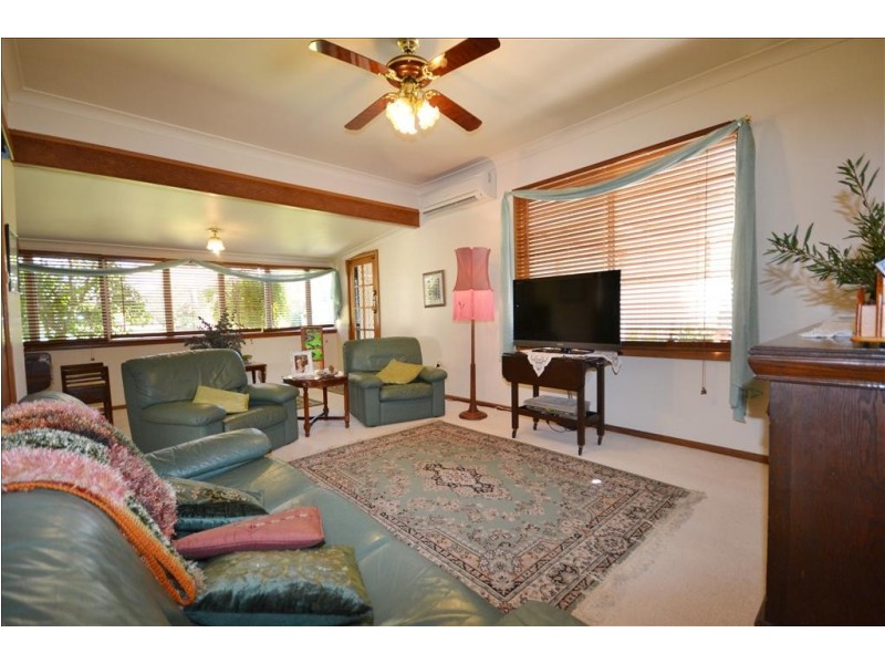 1 Elizabeth Avenue, Nowra NSW 2541