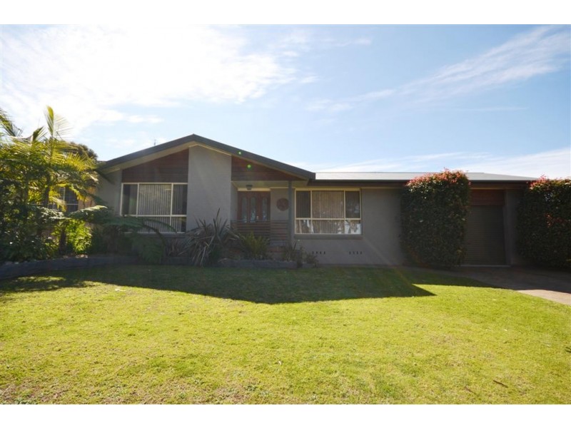 5 Andrew Crescent, Worrigee NSW 2540