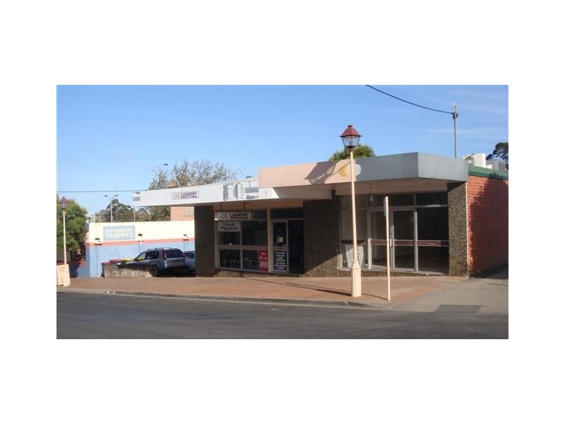 2a Bunberra Street, Bomaderry NSW 2541