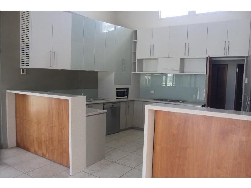 A350 Princes Highway, Berry NSW 2535