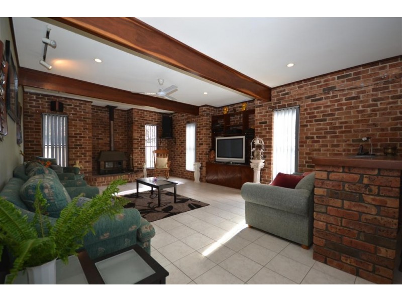 6 Coniston Close, North Nowra NSW 2541