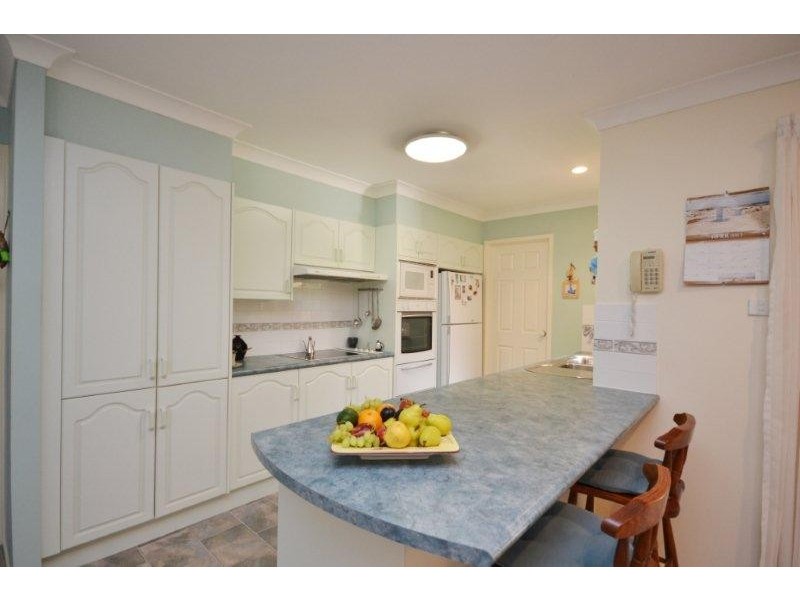46 Lydon Crescent, West Nowra NSW 2541