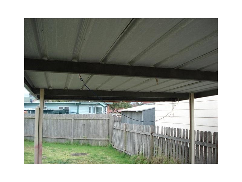 35 McKay Street, Nowra NSW 2541