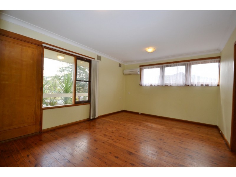 34 McKay Street, Nowra NSW 2541