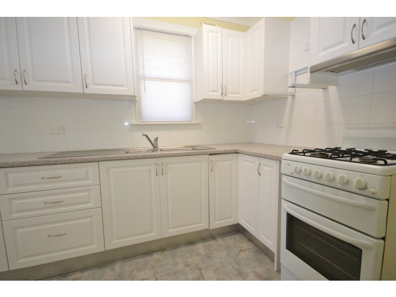 34 McKay Street, Nowra NSW 2541