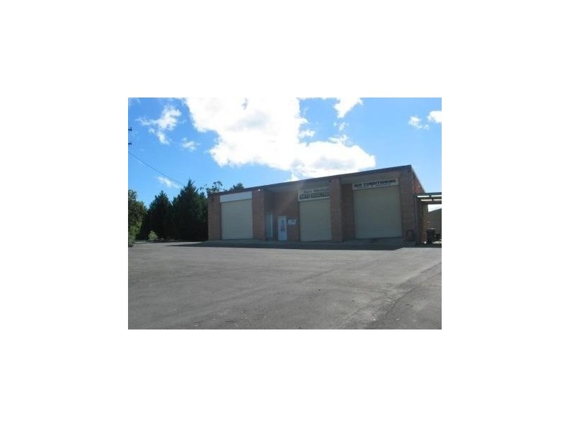 2/12 McIntyre Way, Bomaderry NSW 2541