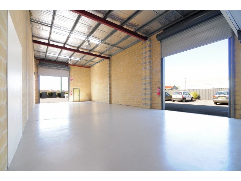 2/126 Princes Highway, South Nowra NSW 2541