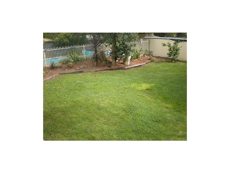 43 Page Avenue, North Nowra NSW 2541