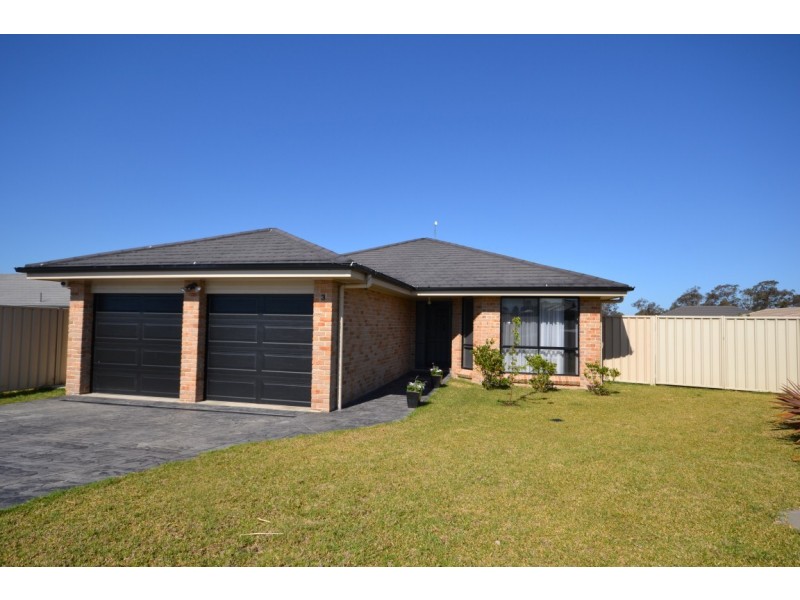 3 Rock Lilly Close, Worrigee NSW 2540