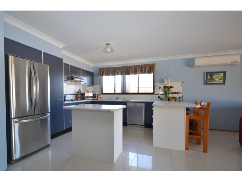 3 Rock Lilly Close, Worrigee NSW 2540