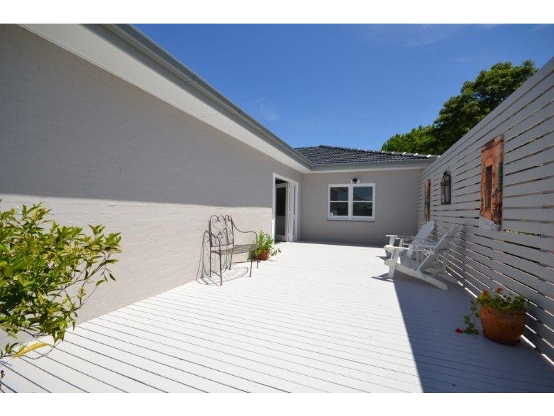 28 Colyer Avenue, Nowra NSW 2541