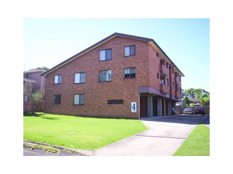 1/4 Shorland Place, Nowra NSW 2541