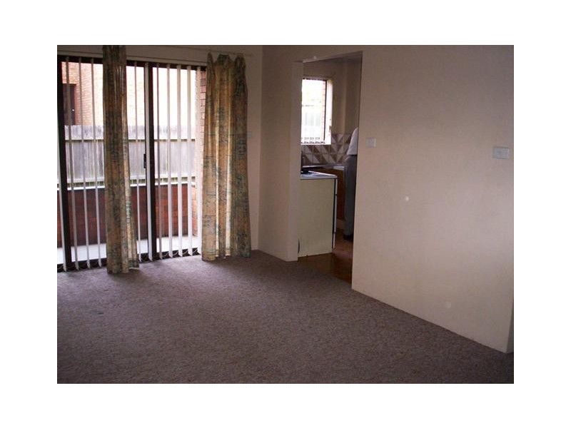 1/4 Shorland Place, Nowra NSW 2541