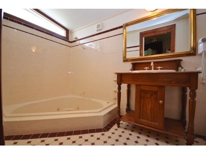 30 Junction Street, Nowra NSW 2541