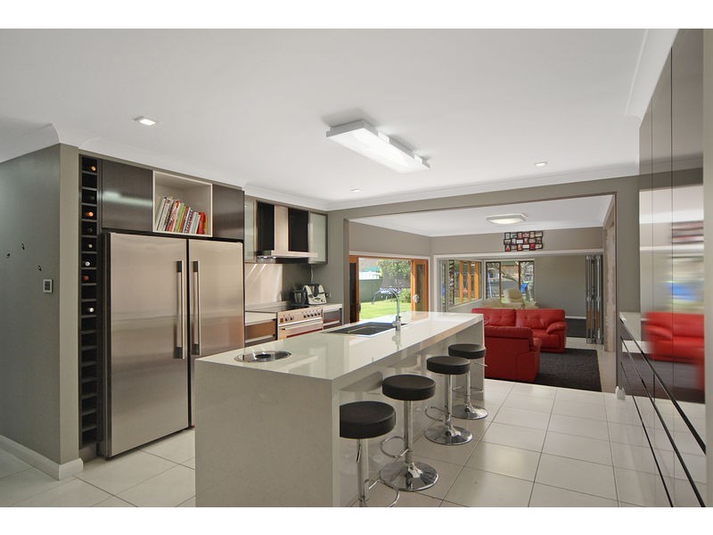 24 Amundsen Avenue, Shoalhaven Heads NSW 2535