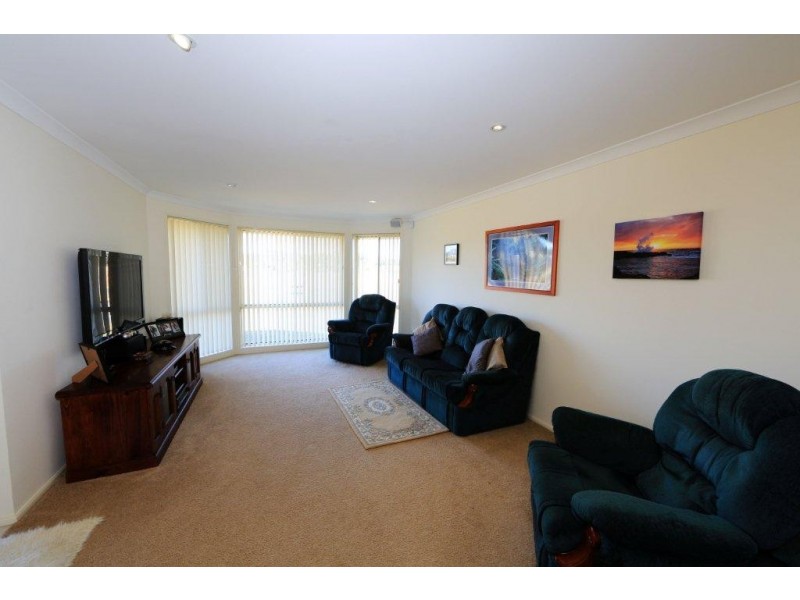 46 Pemberly Drive, Nowra Hill NSW 2540