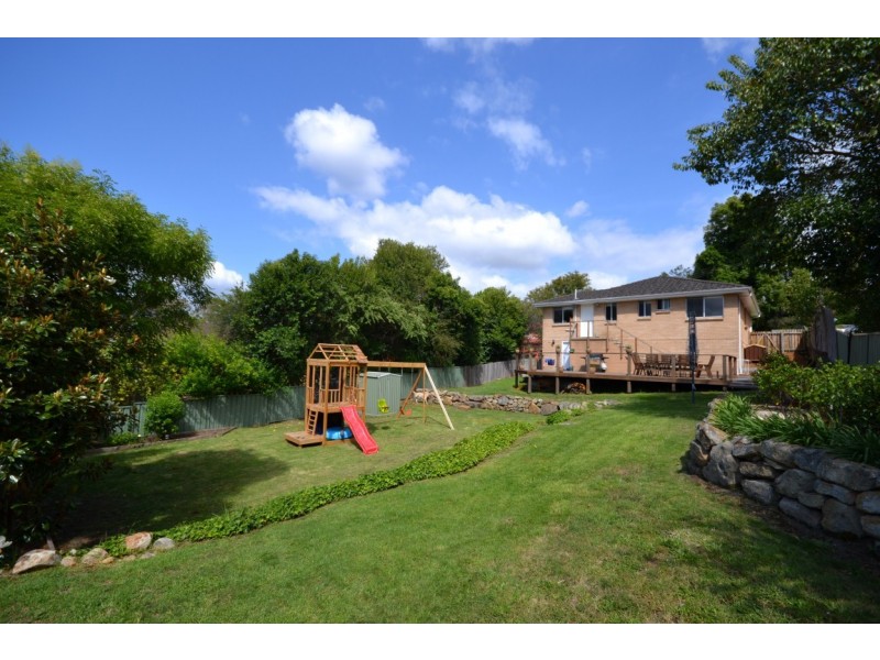 2 Kahlua Crescent, Bomaderry NSW 2541