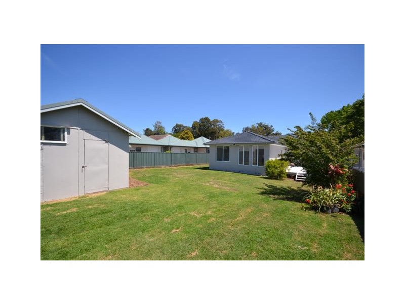 28 COLYER AVENUE, Nowra NSW 2541