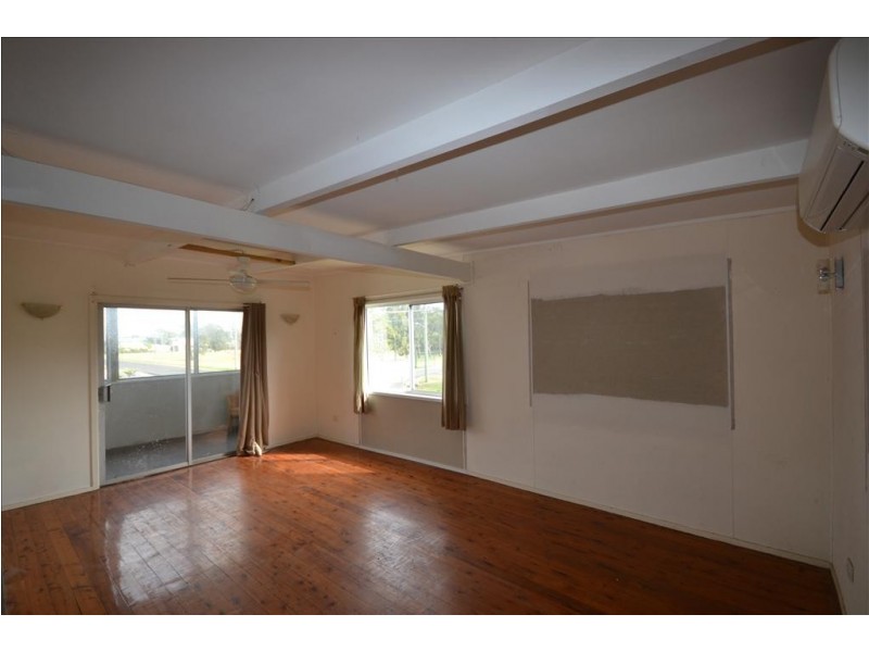 123 Greens Road, Greenwell Point NSW 2540