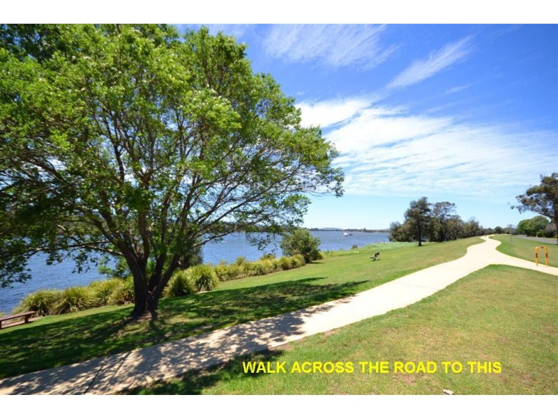4 Hawthorn Avenue, Nowra NSW 2541