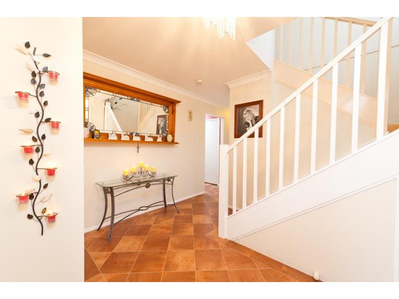 10 St James Cr, Worrigee NSW 2540