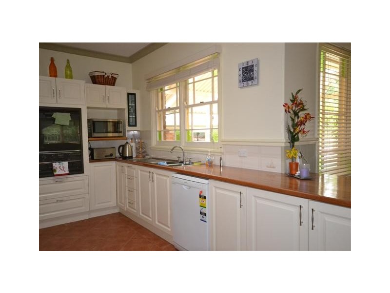 6 Archer Place, Bangalee NSW 2541