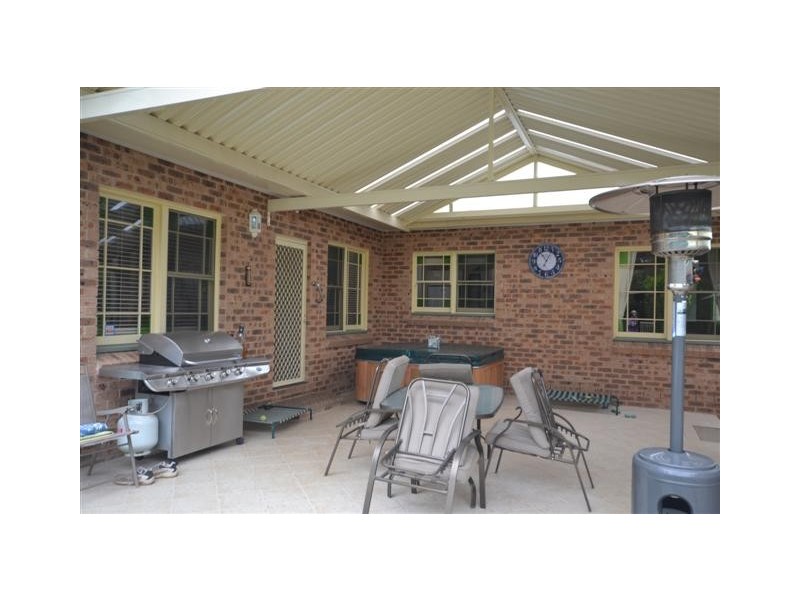 6 Archer Place, Bangalee NSW 2541