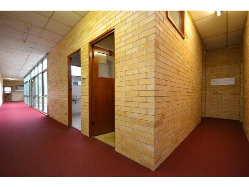 48 Berry Street, Nowra NSW 2541