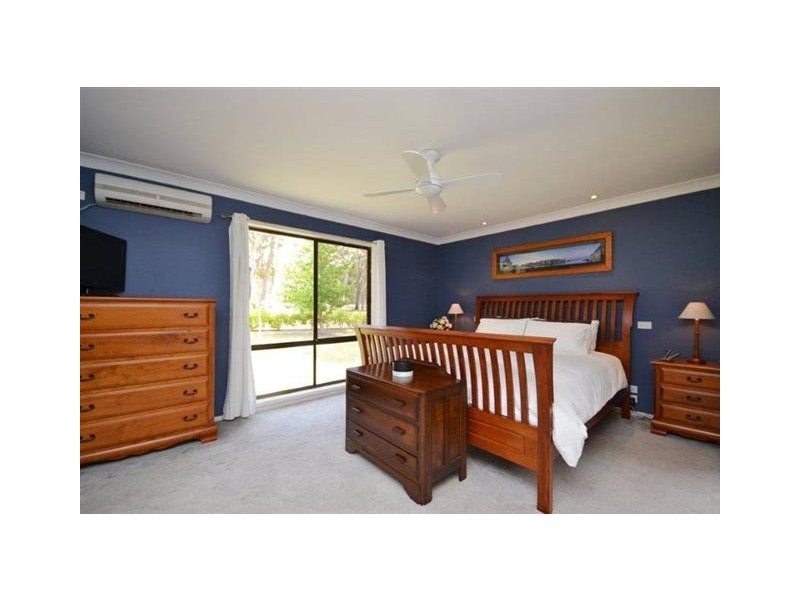 1023 Sussex Inlet Road, Sussex Inlet NSW 2540