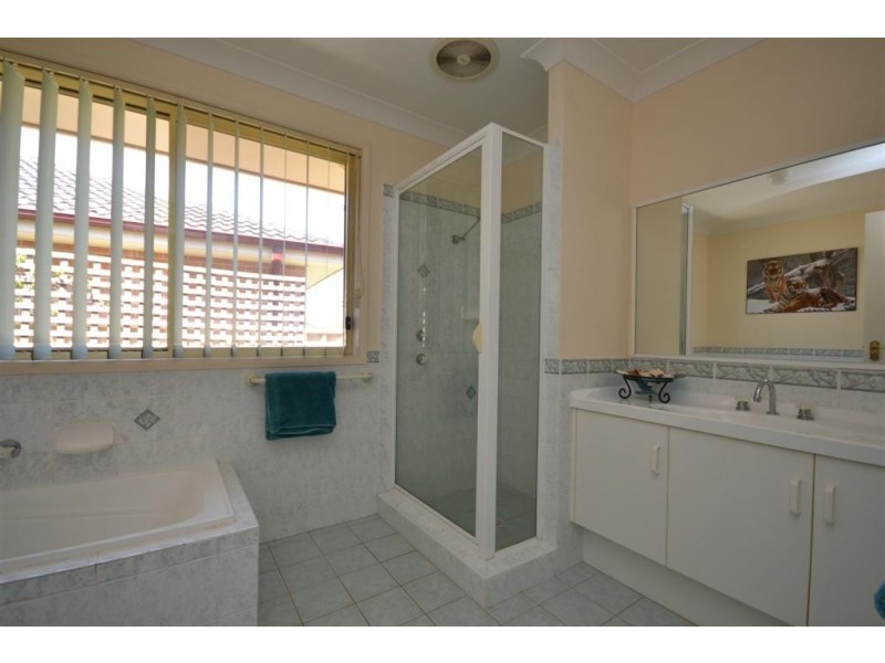 171 Rayleigh Drive, Worrigee NSW 2540