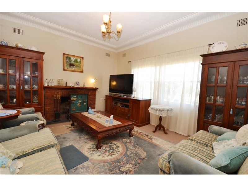 149 Meroo Road, Bomaderry NSW 2541