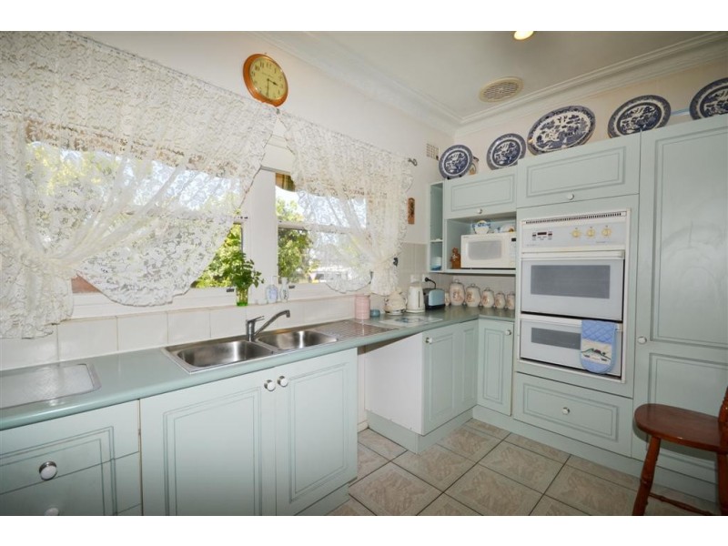 149 Meroo Road, Bomaderry NSW 2541