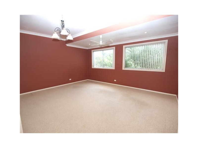 31 Woolstencraft Street, Shoalhaven Heads NSW 2535