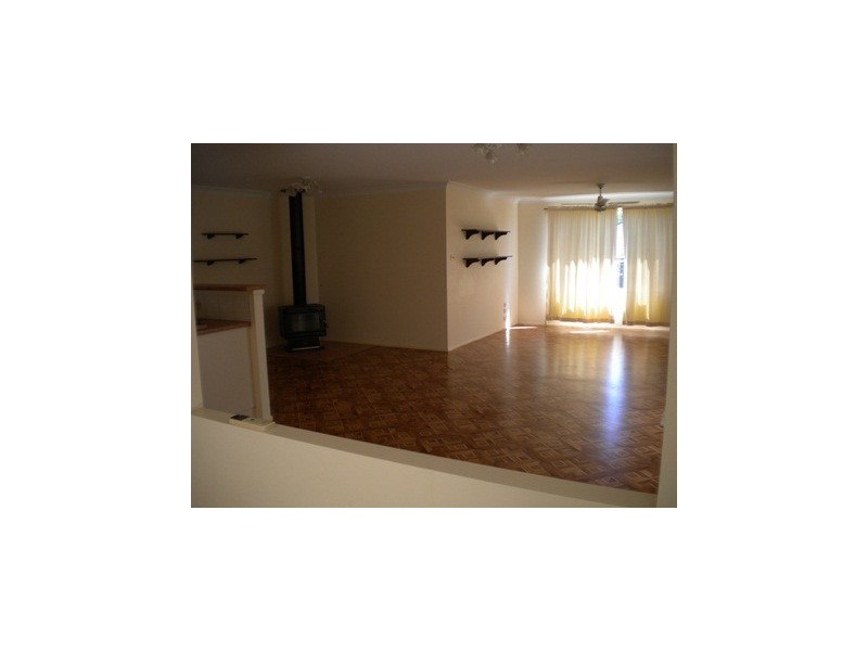 27 Greenwell Point Road, Greenwell Point NSW 2540