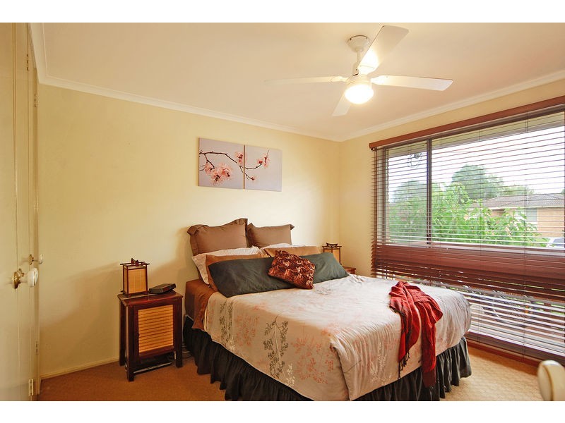 10 Clarke Avenue, North Nowra NSW 2541