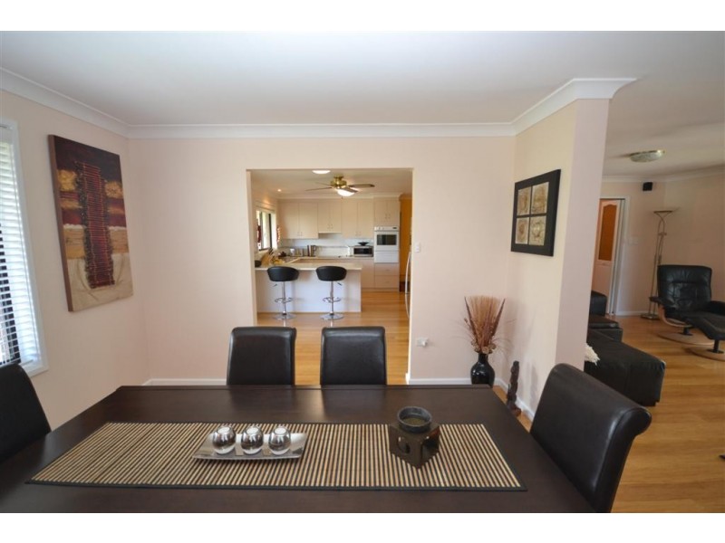 82 West Birriley Street, Bomaderry NSW 2541