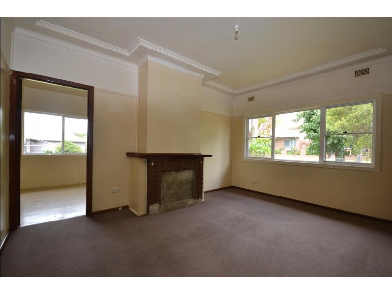 76 St Anns Street, Nowra NSW 2541