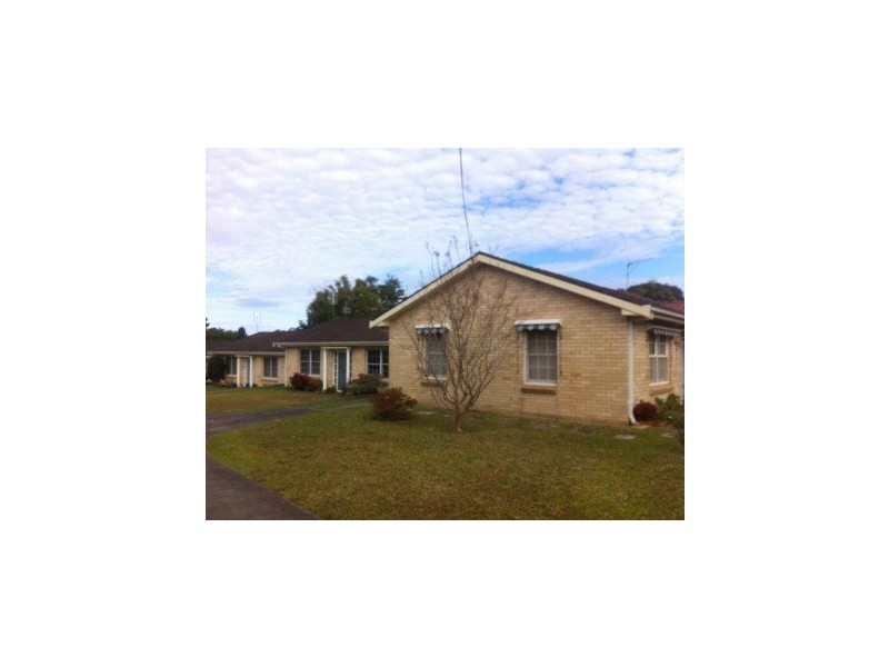 2/40 Plunkett Street, Nowra NSW 2541