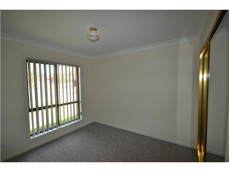 35 Isa Road, Worrigee NSW 2540