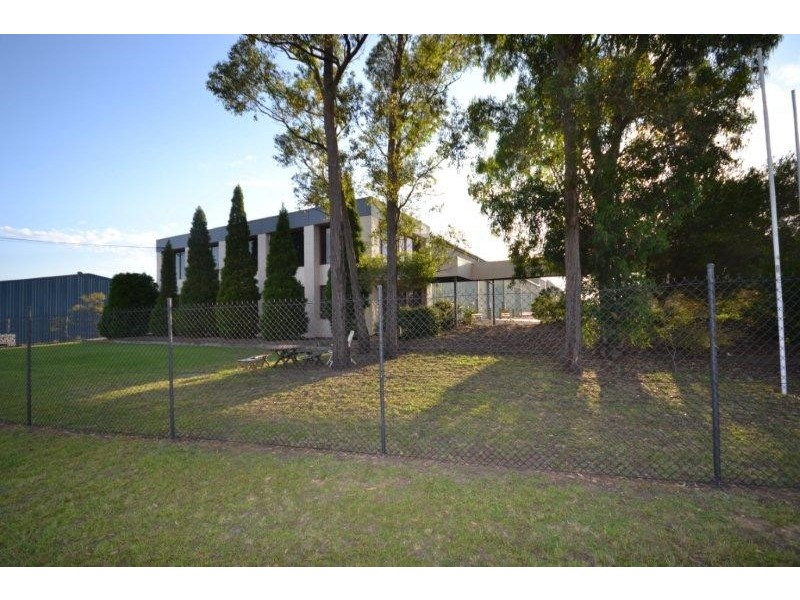 17 Cumberland Avenue, South Nowra NSW 2541