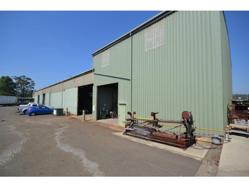 17 Cumberland Avenue, South Nowra NSW 2541