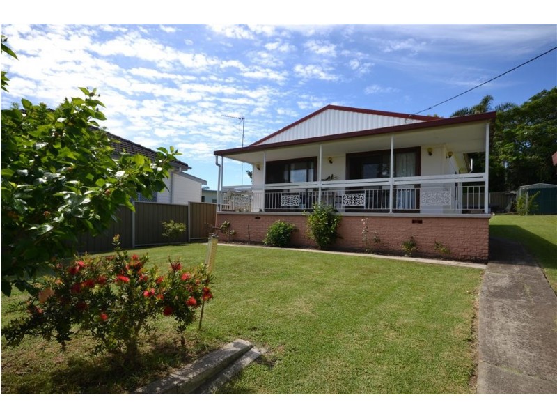 12 Berrellan Street, Greenwell Point NSW 2540