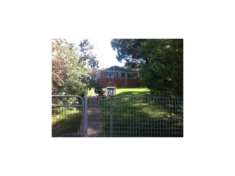 61 Bolong Road, Bomaderry NSW 2541