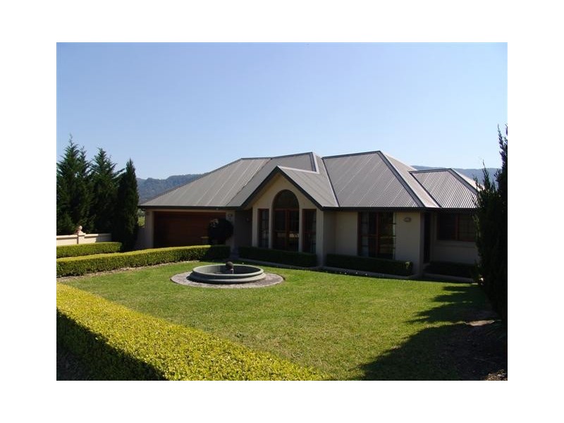 6 Lebene Grove, Cambewarra NSW 2540