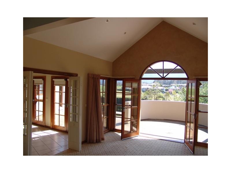 6 Lebene Grove, Cambewarra NSW 2540