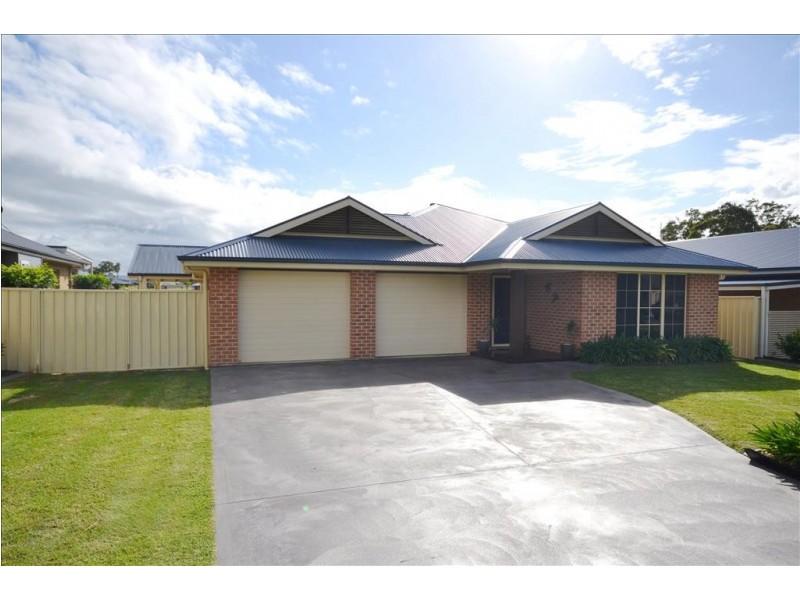 9 Coral Gum Court, Worrigee NSW 2540