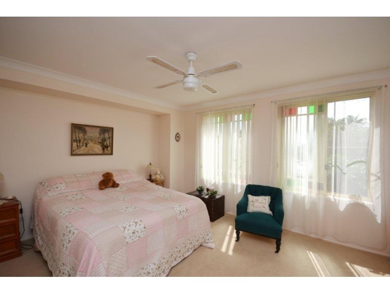 30 Robinia Way, Worrigee NSW 2540