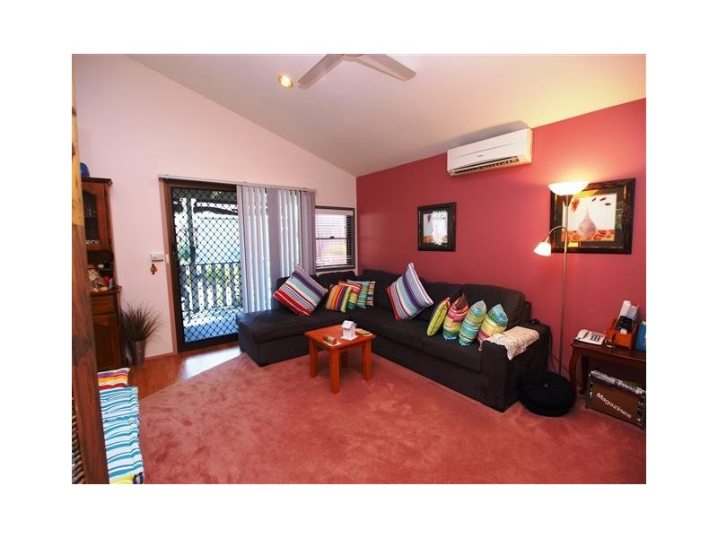 24 Burrawong Village, Shoalhaven Heads NSW 2535