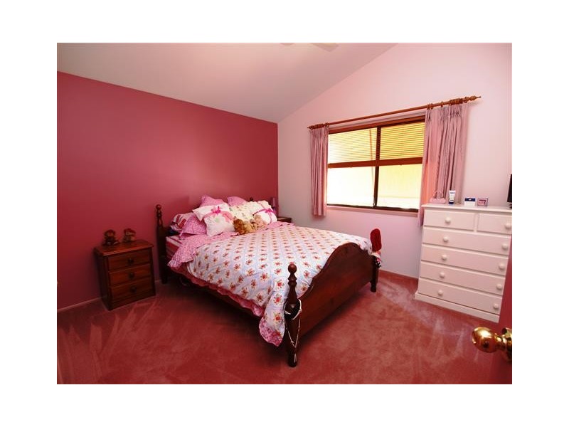24 Burrawong Village, Shoalhaven Heads NSW 2535