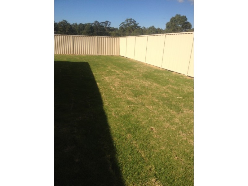 15 Nutans Crest, South Nowra NSW 2541